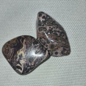 Sage Art Glass Stones in Black and Brown